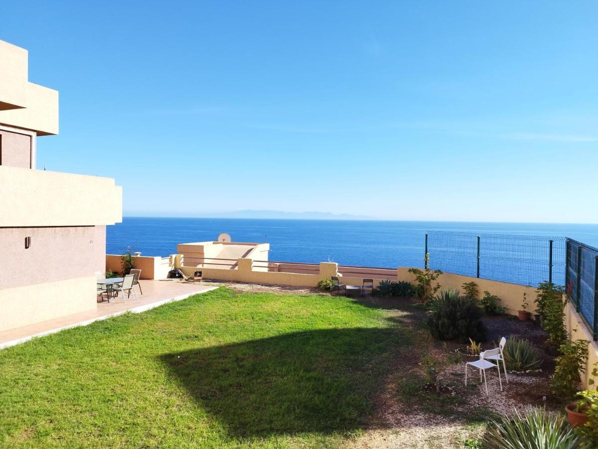 Vivienda Vacacional Compartida Radazul Acomodação com café da manhã Exterior foto